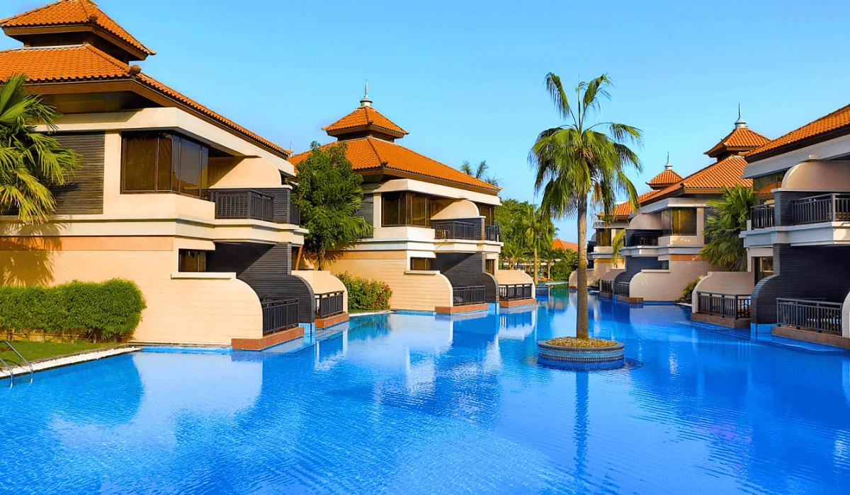 Things to do at Anantara Dubai the Palm Resort