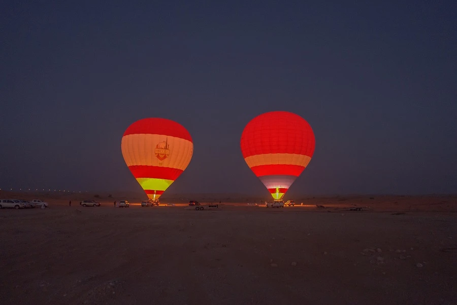 Hot air balloon Dubai standard package
